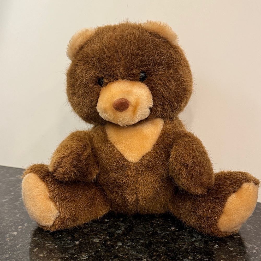 Vintage 1984 Plush DAKIN Fun Farm Brown Tan Ears Teddy Bear Sitting Soft RARE